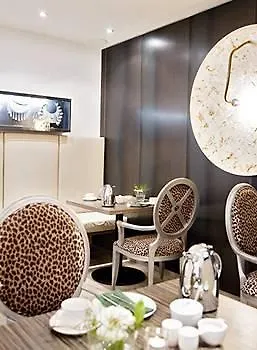 Burns Art & Culture Hotel Dusseldorf