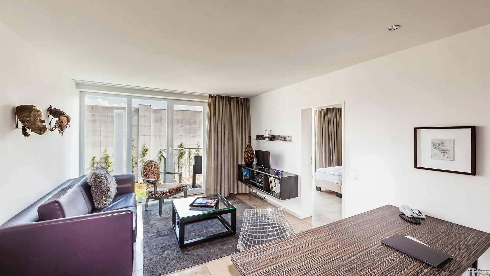 Burns Art & Culture Hotel Dusseldorf